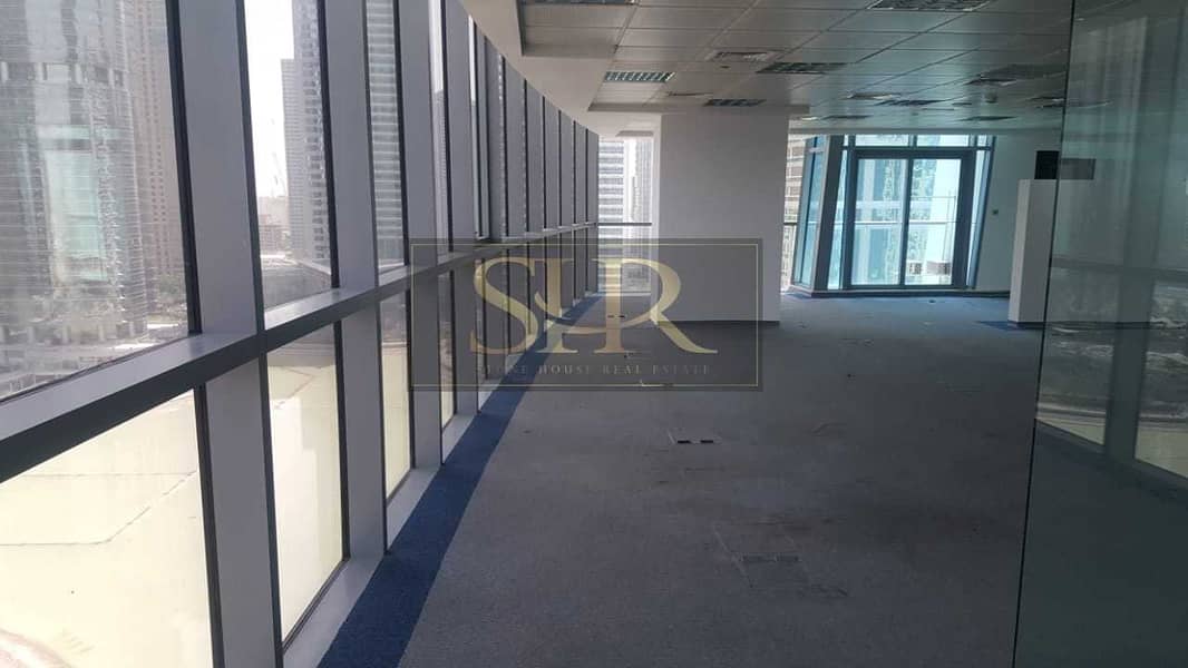 3 Fitted Office With Partitions Near Metro For Rent