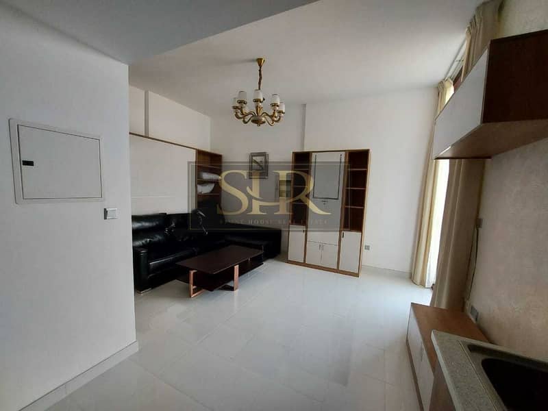 8 Brand New Fully Furnished 2 Bed Apt IN Glamz