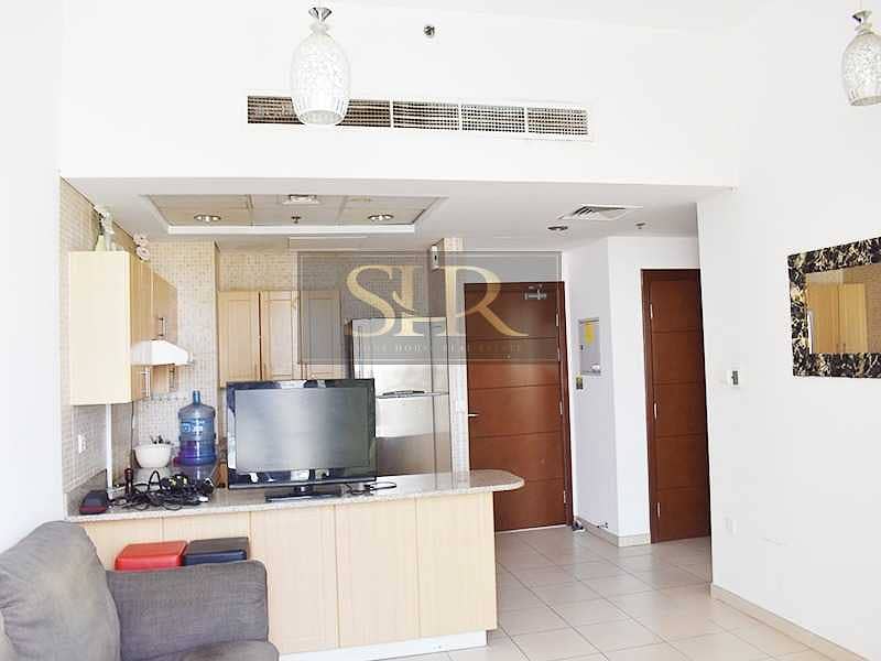 6 Fully Furnished one bed rent at Oakwood Residency