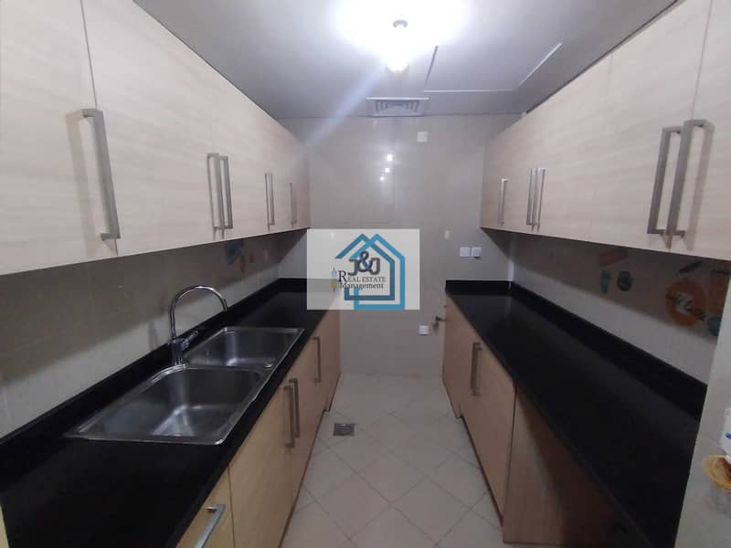 8 Delightful 2 BR apartment is waiting for you! hurry while its gonna late.