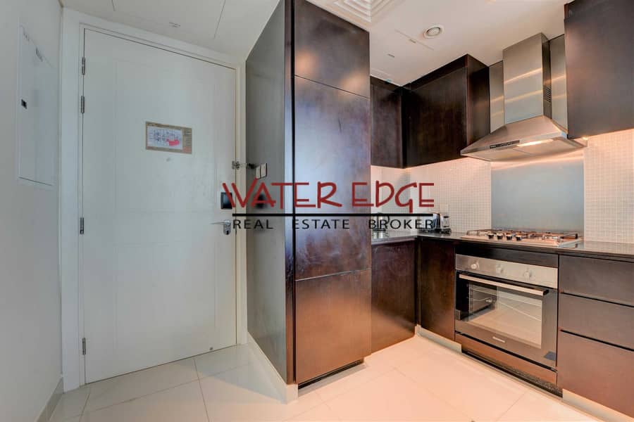7 Elegant Furnished 2BR Hotel Apartment in Downtown