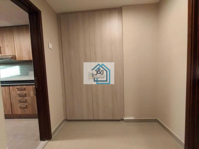 29 Attractive 3BHK + maid in najmat with full sea view.
