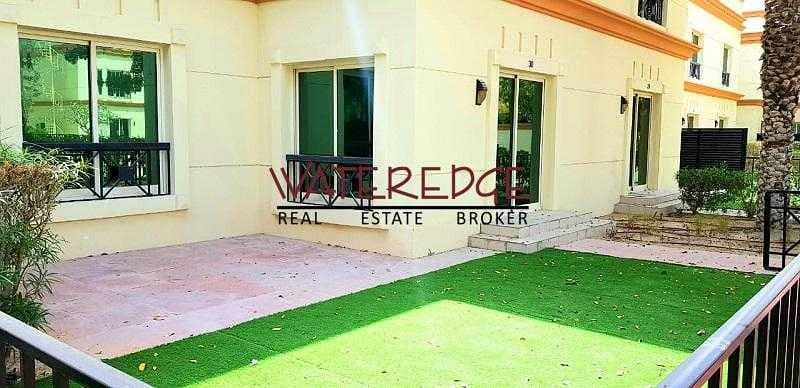 11 Spacious 4BR+maid Compound Villa in Al Barsha