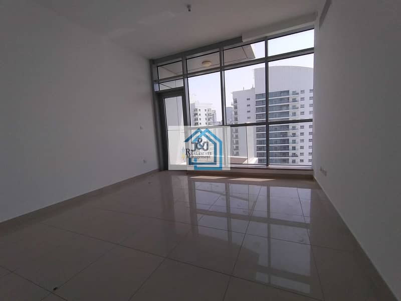 4 Sea view 1 Bedroom Apartment with 2 Balcony Sea View Tower Al Reem Island