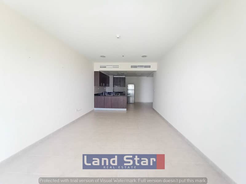 4 Big Layout |Higher floor | Ready to Move |Well Maintained