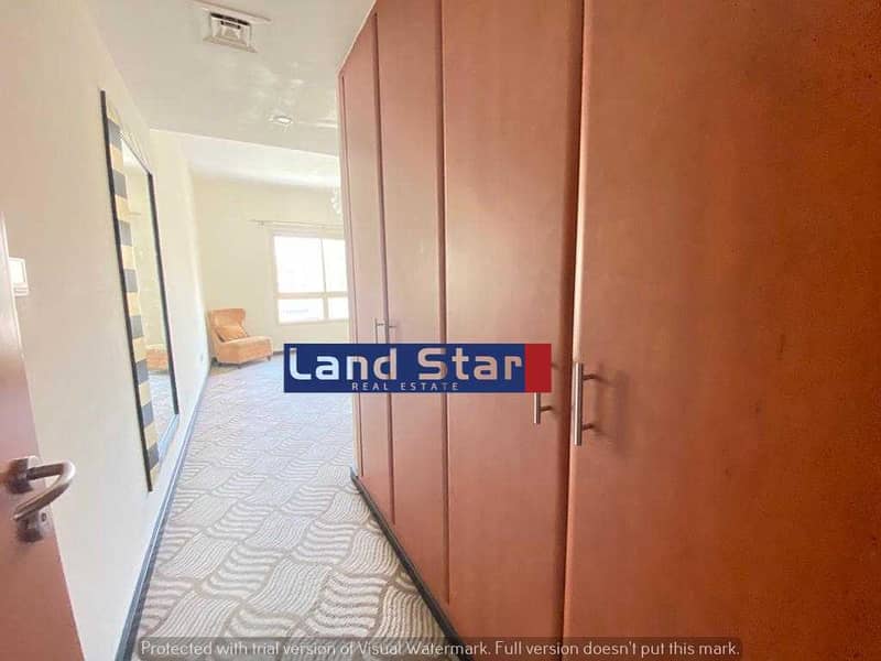 11 2Bhk | Study Room | Prime location | Vacant