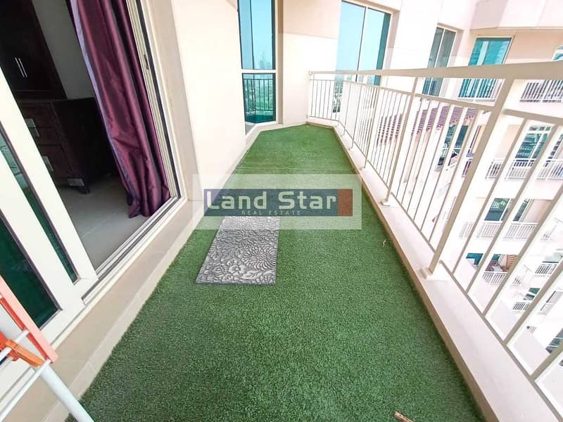 2 LAKE AND COMMUNITY  VIEW | WELL MAINTAINED  2BHK |Ready to Move