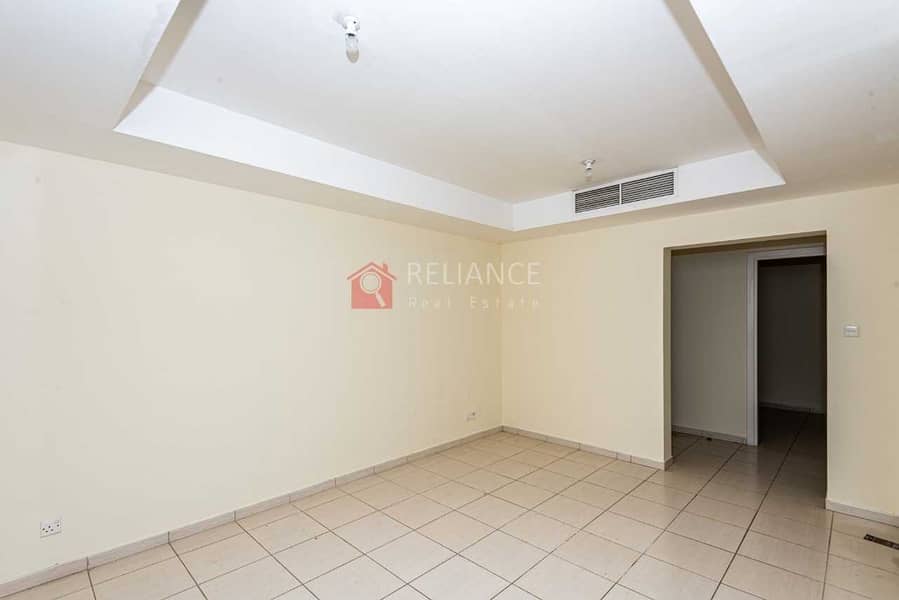 4 Single Lane | Type 4M - Closed Kitchen | 2 Bedroom