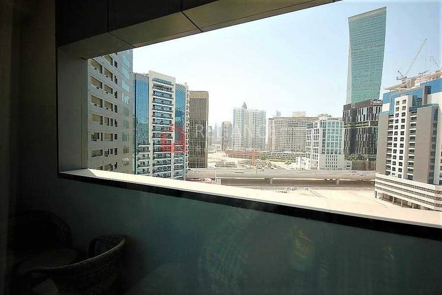 4 Luxurious Furnished 1 Bedroom 1.5 Bath - Pool View