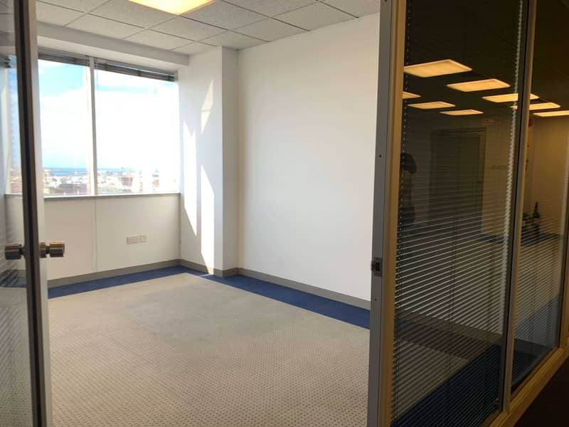 Fully Fitted Office ! Easy Access to Metro ! No commission Fully Fitted Office ! Easy Access to Metro ! No commission