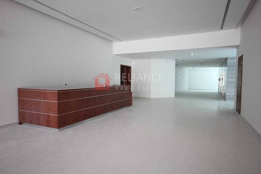 4 Office Space from 1152 - 3143 sqft | Next to Metro