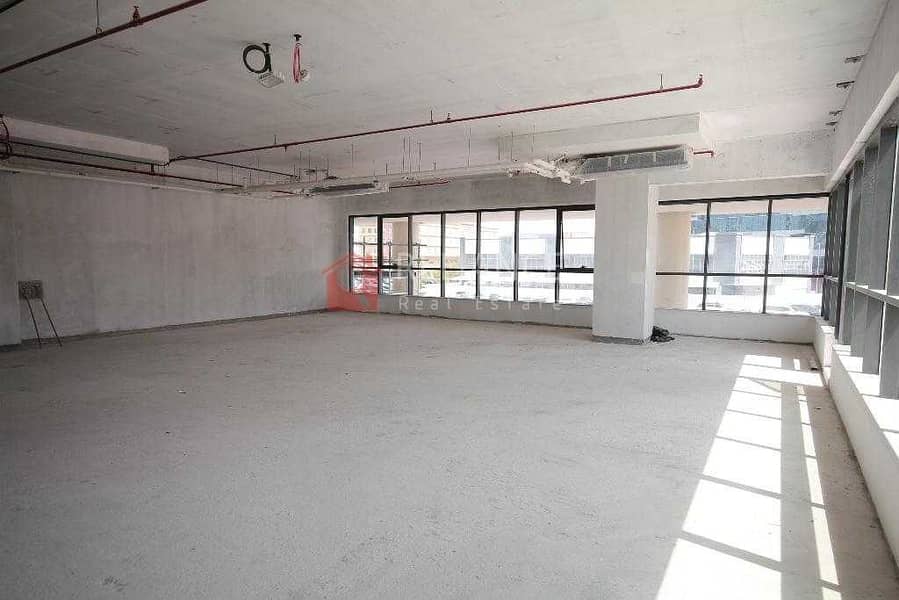 11 Office Space from 1152 - 3143 sqft | Next to Metro