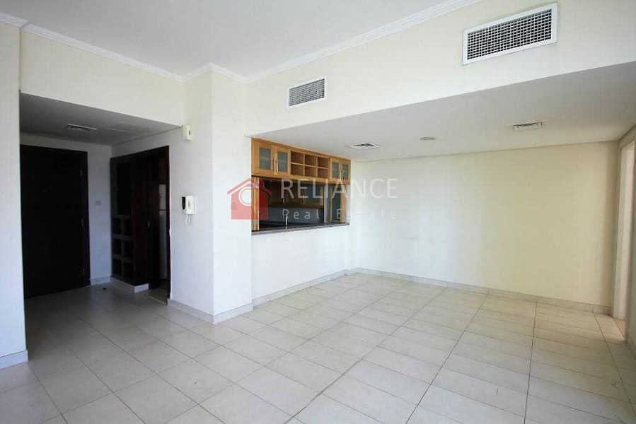 4 Vacant on Transfer | 2 Bed + Study | Lake Side View
