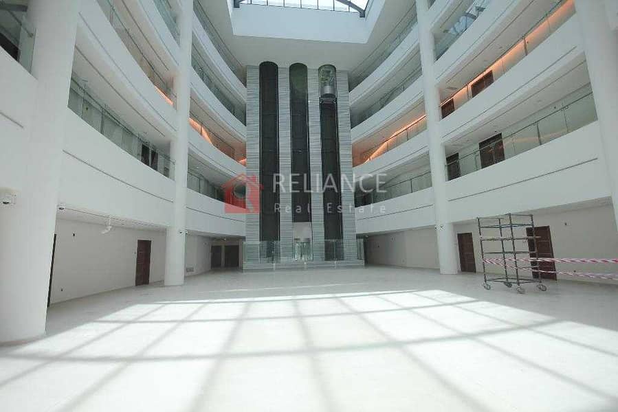 13 Office Space from 1152 - 3143 sqft | Next to Metro