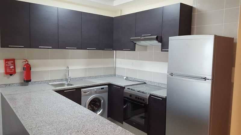 8 Large 1Bedroom+Balcony | Kitchen Fully Equipped