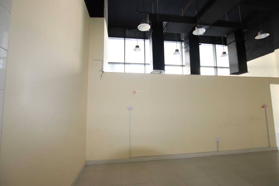 4 Fitted shop in Capital Bay Tower Business Bay for rent
