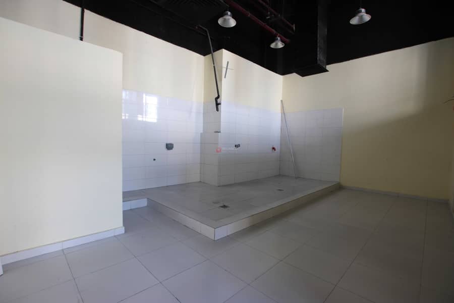 6 Fitted shop in Capital Bay Tower Business Bay for rent