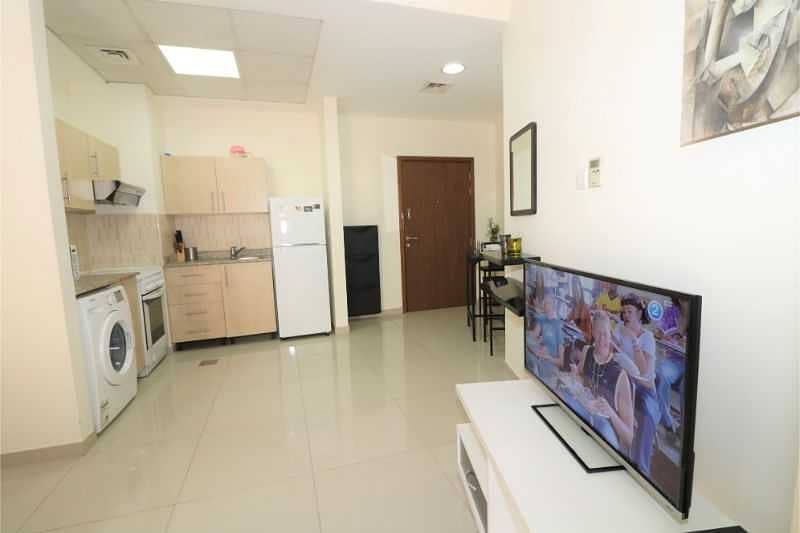 7 Fully Furnished Studio Apartment in Madison Residences (8)- Majan