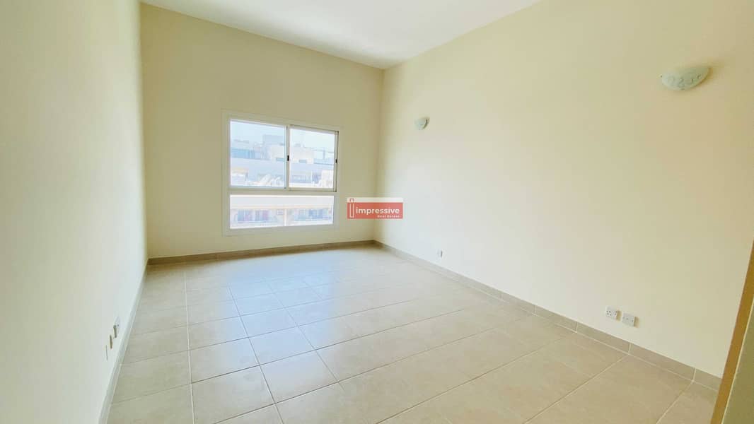 6 Nice 2 BR with Balcony and Parking near Public Park