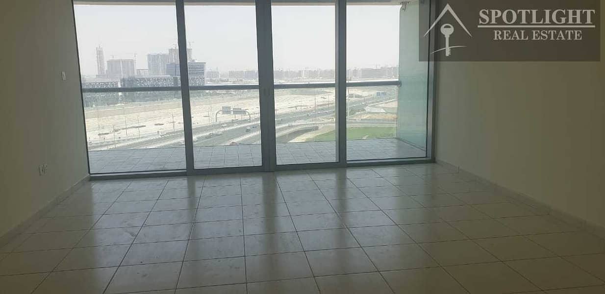 10 Spacious | Fascinating 1 Bedroom | for rent | Business Bay