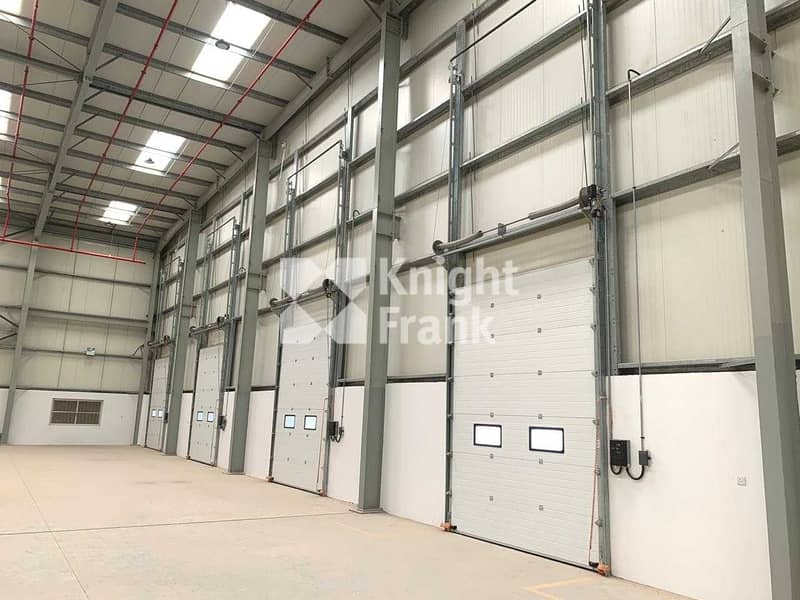 2 High quality office | 650 KW Power | Column less
