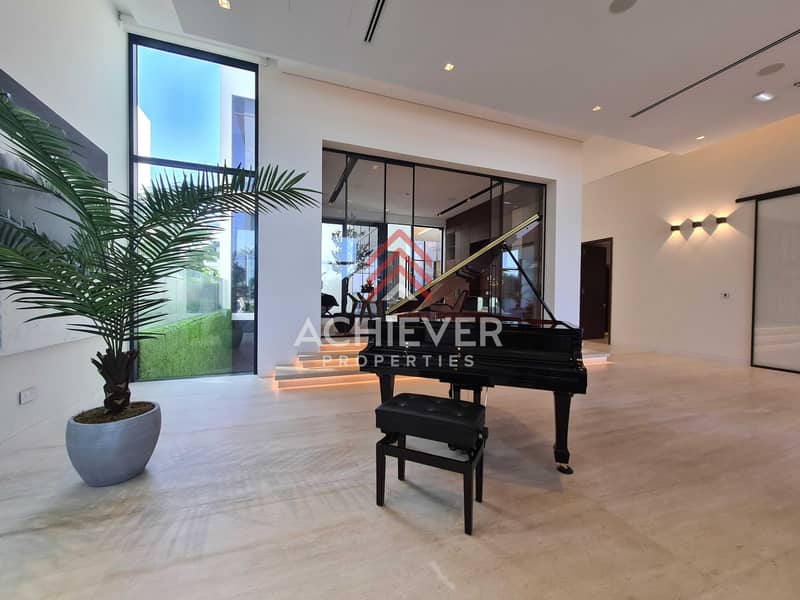 8 6BR Luxury Mansion| Contemporary |Fully Furnished