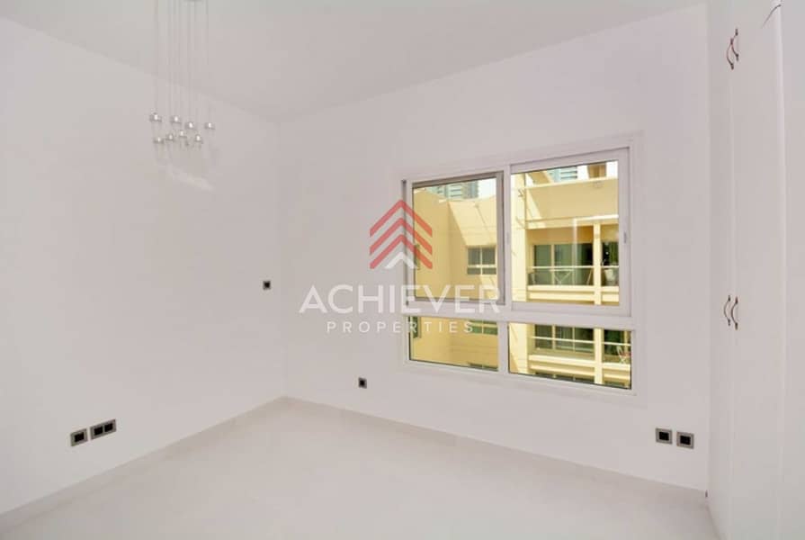 7 Fully upgraded | 2BR + Study | Pool view