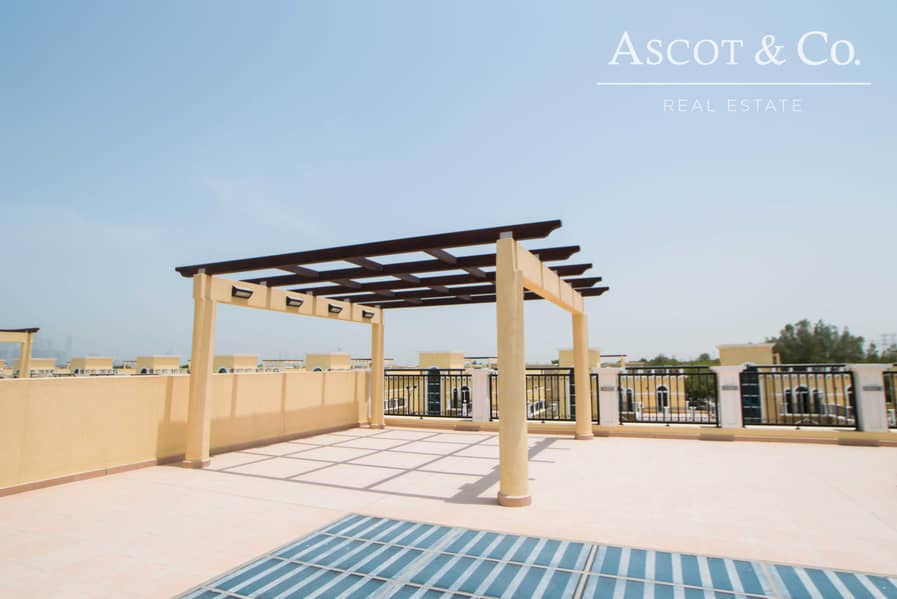 9 Close To The Souk | 4 Beds | Open Layout