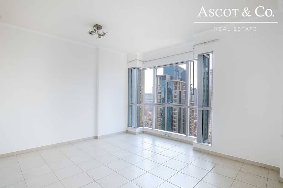 9 High Floor| One Bedroom| Well Maintained
