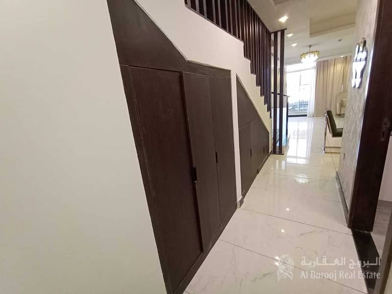 13 EXCLUSIVE LUXURY FURNISHED 3 BED + MAID TOWNHOUSE