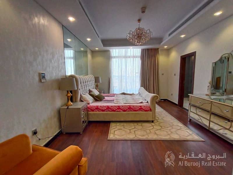 20 EXCLUSIVE LUXURY FURNISHED 3 BED + MAID TOWNHOUSE