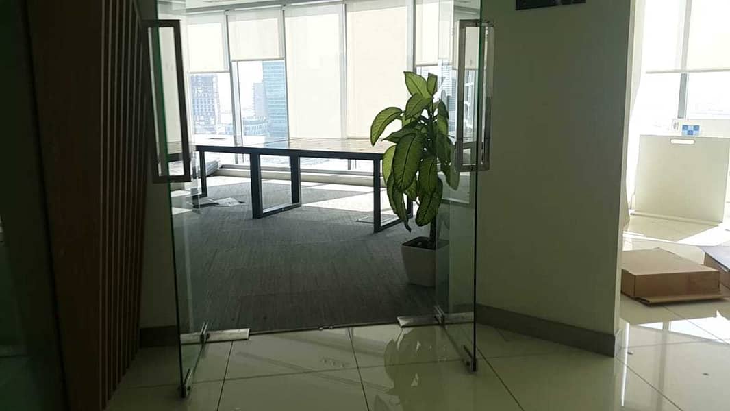 3 Fully Fitted Office |Glass Partitioned| Lake View