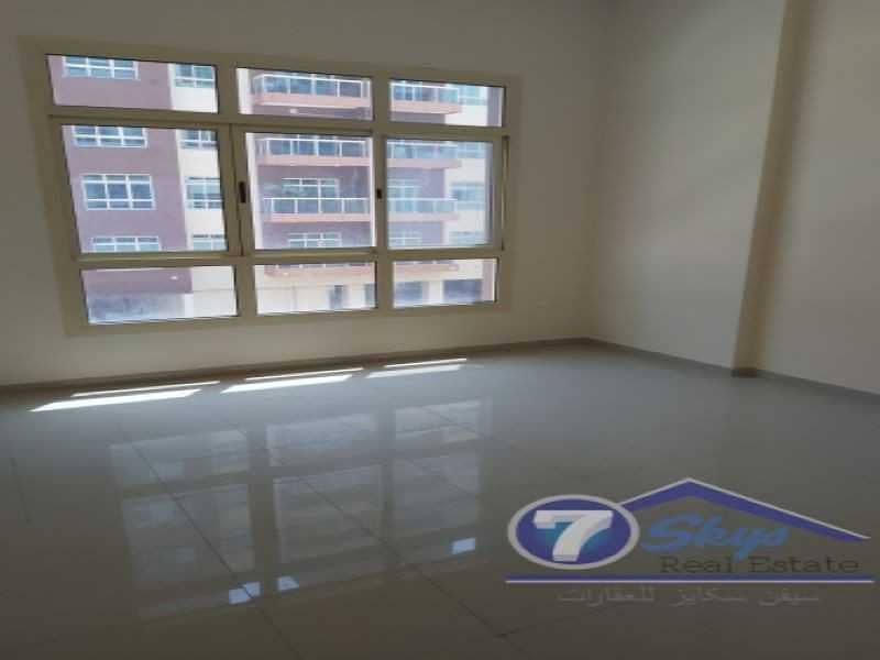 4 NICE 1BHK Available in Dubai Silicon Oasis
