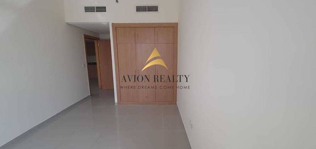 Lowest Price- Spacious 1BR | Well Maintained Lowest Price- Spacious 1BR | Well Maintained