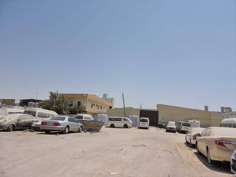 OLD CAMP SELLING IN LAND PRICE ONLY IN AJMAN INDUSTRIAL AREA