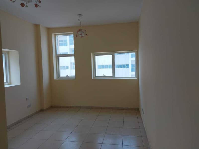 INVESTOR DEAL !!!! SPACIOUS 2BHK AVAILABLE FOR SALE IN AJMAN ONE TOWER WITH PARKING 430K