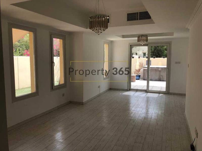 Genune listing / Close to Gate and Lake / Vacant / Motivates seller Genune listing / Close to Gate and Lake / Vacant / Motivates seller