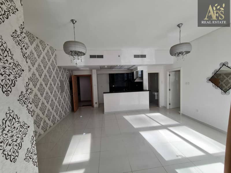 2 1-BR | Without Balcony | Well Maintained