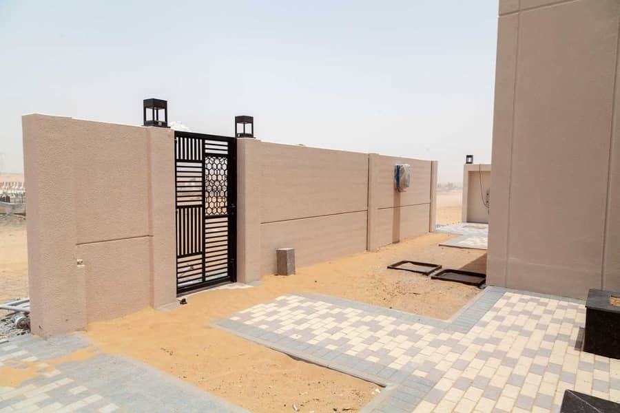 6 Select among these beautiful houses of Sustainable City in sharjah