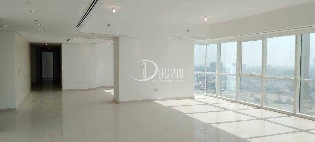 3 Extravagant Sea View  Penthouse | Luxurious and Spacious | Vacant