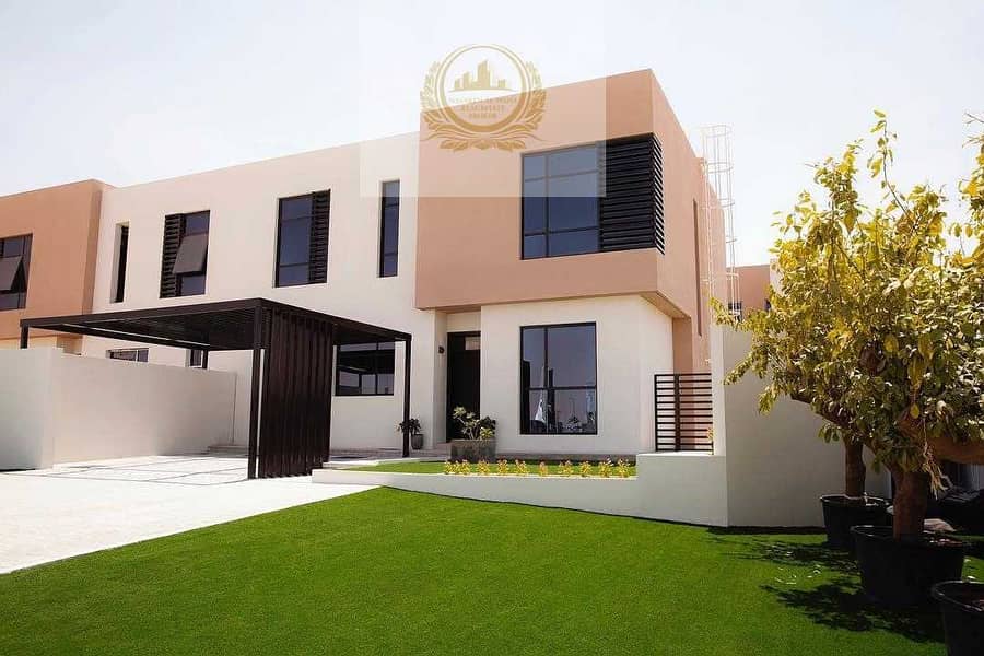 Luxury villa ready to move for sale in Sharjah
