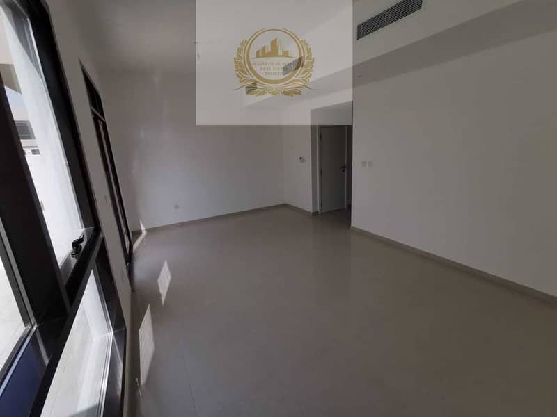 5 Ready  Villa for sale in Sharjah 1.046. 000 AED only