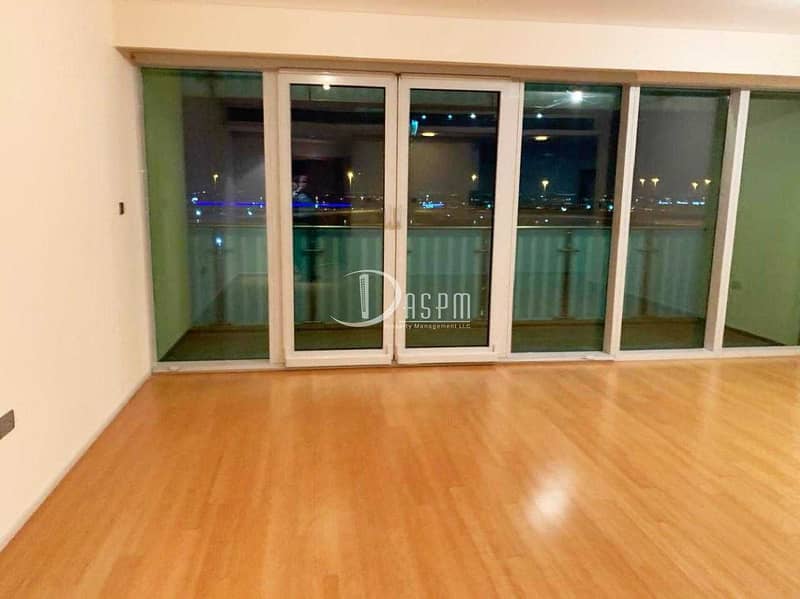 GREAT DEAL |  Spectacular Canal View  | Vacant  | Modern Apartment