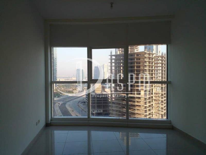 5 Great Deal | Large Layout | Modern Apartment with Balcony