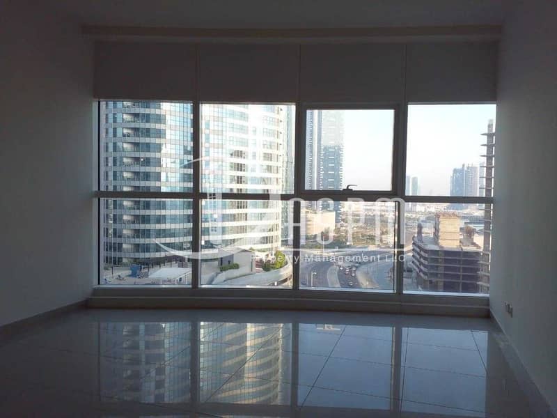 7 Great Deal | Large Layout | Modern Apartment with Balcony