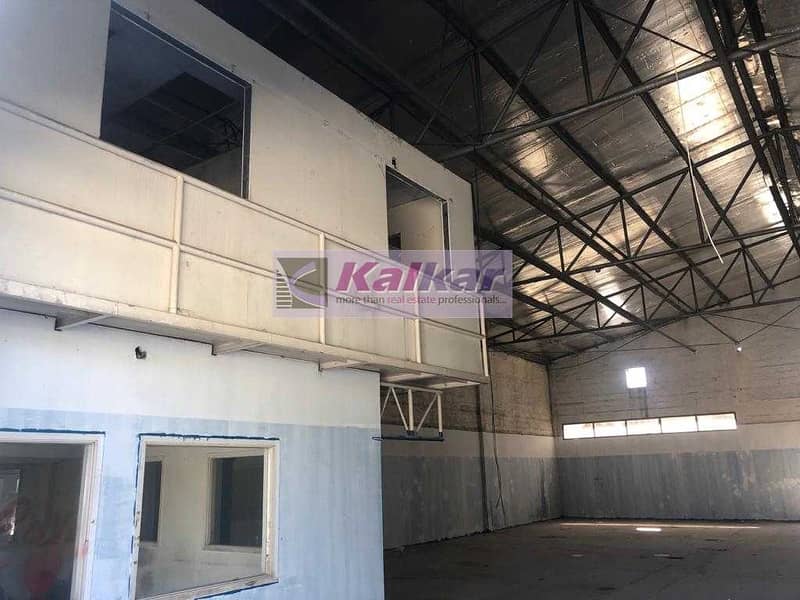 8 000 SQFT COMMERCIAL WAREHOUSE FOR INDUSTRIAL PURPOSE IN ALQUOZ 3 AED: 800