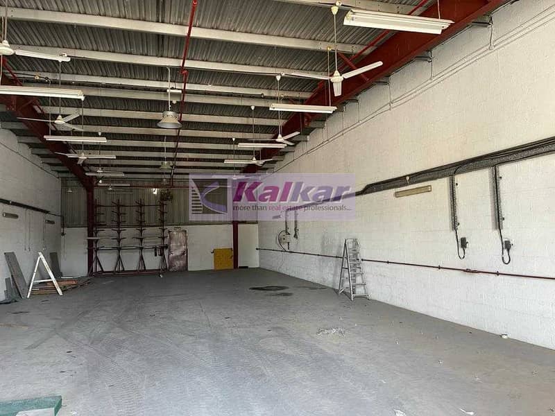 4 !! 1400 KW POWER WAREHOUSE IN ALQUOZ FOR RENT AED: 500K !!