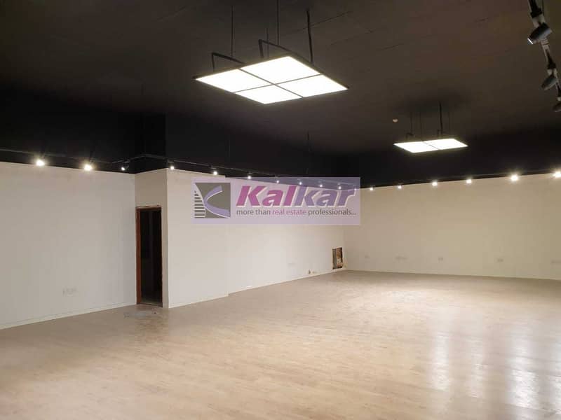 !! ART GALLERY WAREHOUSE IN ALQUOZ 2 FACING MAIN ROAD AED: 200K !!