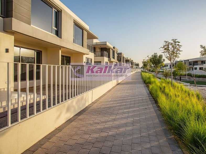 Type 2 End(4 Bedroom + Maid) @  Maple 3 close to park and pool single row  for SALE @ AED. 2.7 M