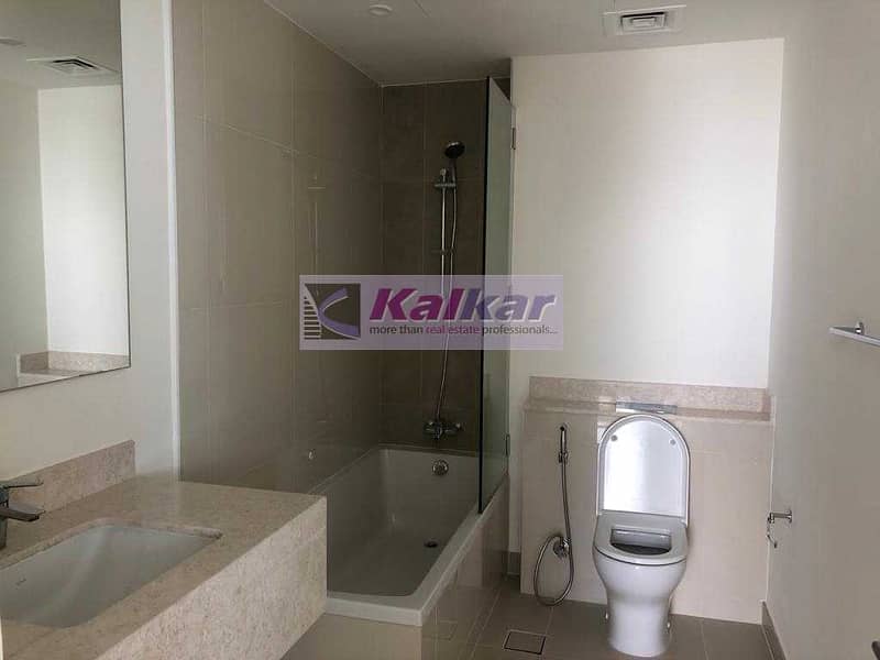 17 Type 2 End(4 Bedroom + Maid) @  Maple 3 close to park and pool single row  for SALE @ AED. 2.7 M